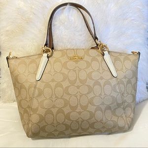 Coach hand bag